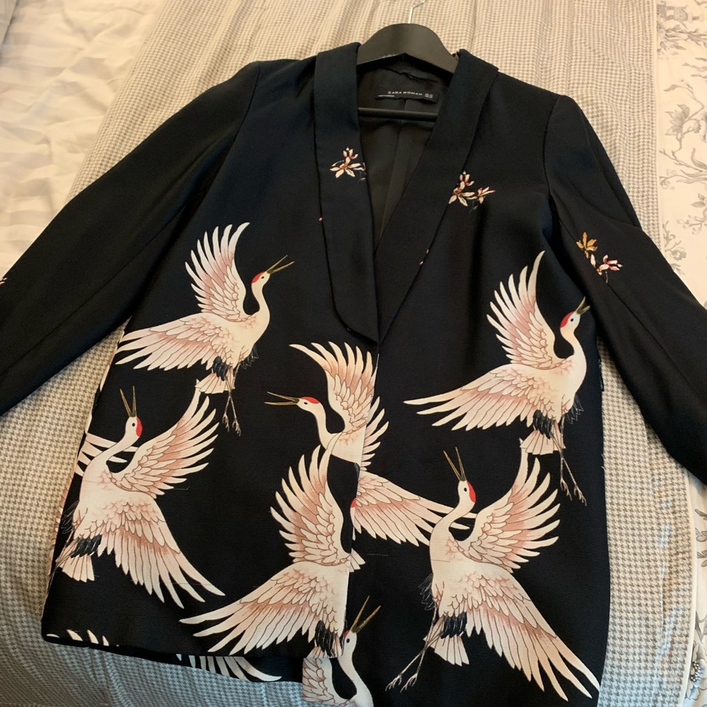 Zara blazer beautiful design elegant black satin